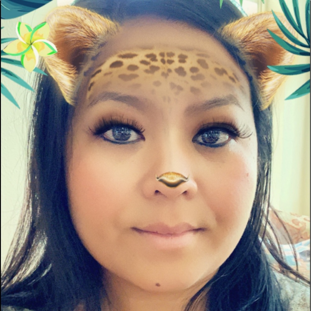 Meet your Posher, Christine